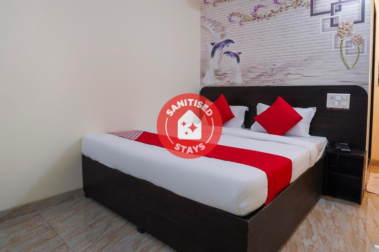 Oyo Flagship 68474 Hotel Viraj Pune Zewnętrze zdjęcie