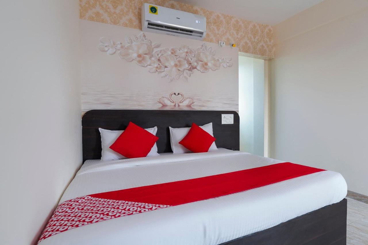 Oyo Flagship 68474 Hotel Viraj Pune Zewnętrze zdjęcie