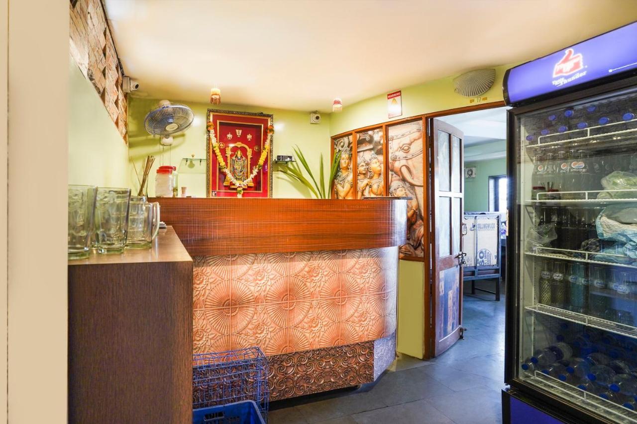 Oyo Flagship 68474 Hotel Viraj Pune Zewnętrze zdjęcie