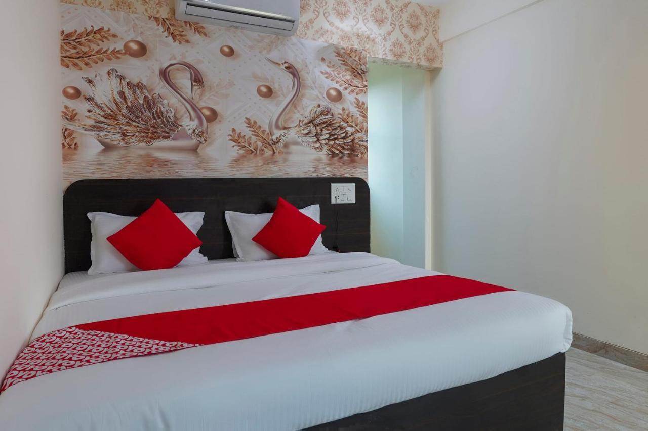 Oyo Flagship 68474 Hotel Viraj Pune Zewnętrze zdjęcie